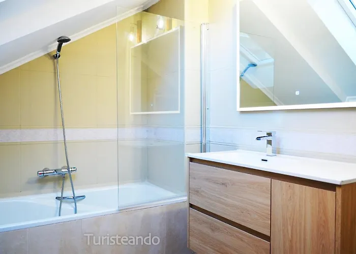 Apartment Duplex Ananda, Vistas Impresionantes Con Parking Y Piscina Comunitaria San Vicente De La Barquera